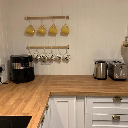 Tenby House For 6 With 2 Parking Spaces Экстерьер фото