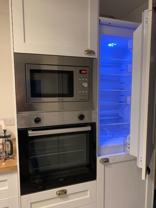 Tenby House For 6 With 2 Parking Spaces Экстерьер фото
